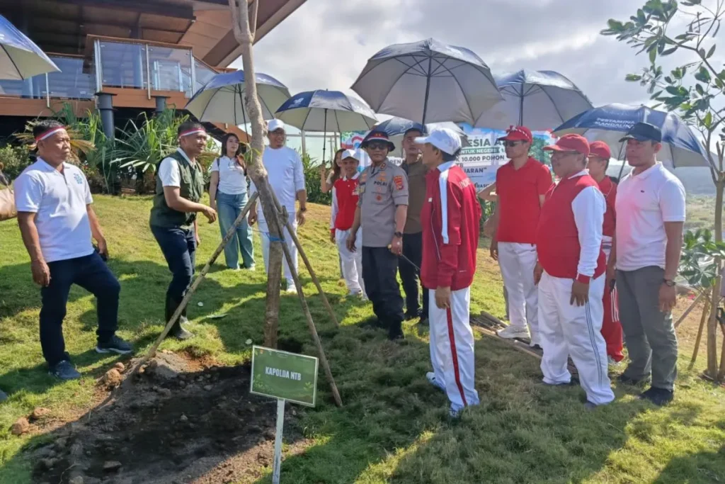 Polda NTB Dorong Pariwisata Hijau Mandalika Lewat Aksi Penanaman 1.000 Pohon