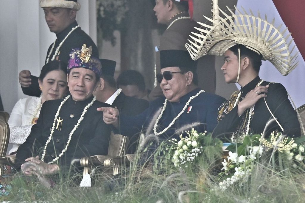 Membaca Gestur Keakraban Politik Prabowo dan Jokowi di Panggung HUT ke-81 RI