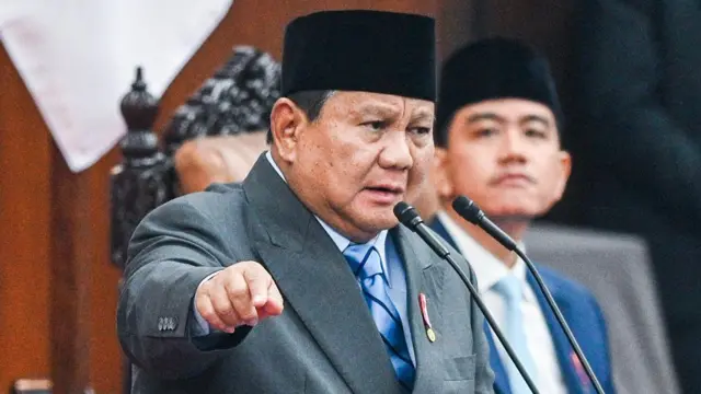 Instruksi Efisiensi Prabowo: Hentikan Seremoni Mewah, Alihkan Anggaran untuk Gaji Guru dan Fasilitas Publik