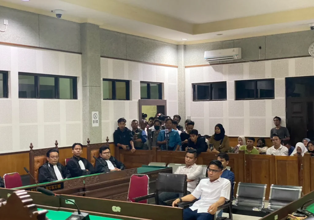 Fenomena Trial by Social Media: Pentingnya Menjaga Asas Praduga Tak Bersalah dalam Kasus DPRD NTB