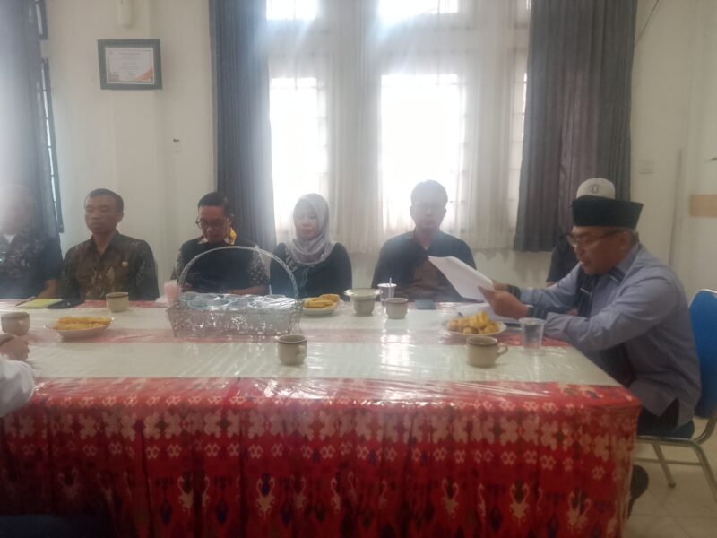 Dinamika Hearing Disdikbud Loteng: LINK NTB Tuntut Keterbukaan, Kadisdikbud Siap Hadapi Jalur Hukum