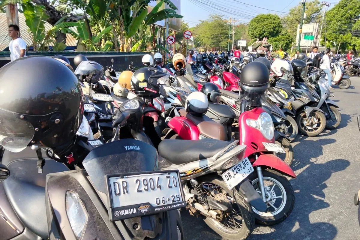 Cegah Kebocoran PAD dan Pungli, Pemkot Mataram Terapkan Parkir Nontunai Masif