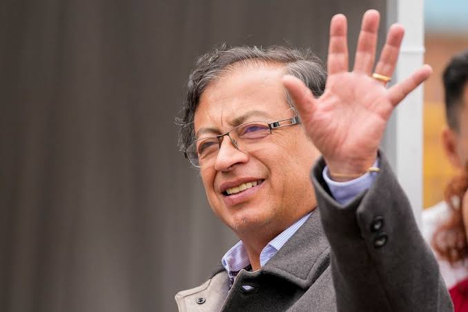 Presiden Kolombia Pantau Penanganan Bencana di Lokasi Parah Terdampak Gempa M 7,4